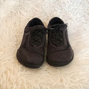 Clark wave walk sneakers